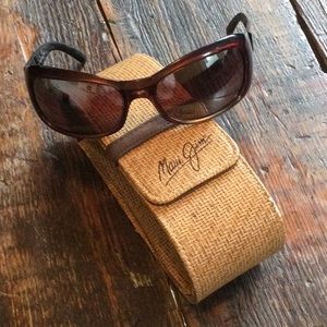 Maui Jim Hibiscus sunglasses 134-07, polarized